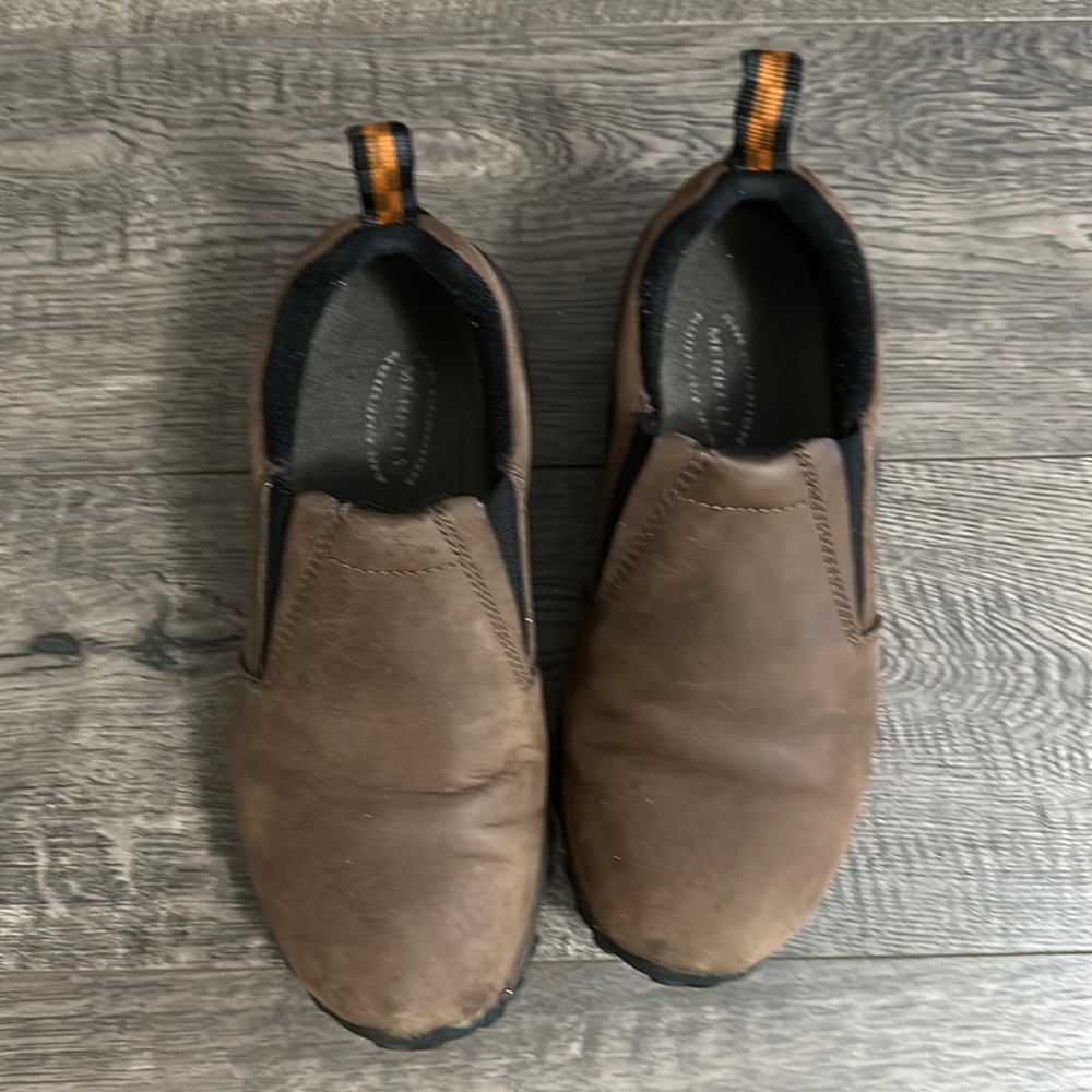 Merrell women’s shoes size 5